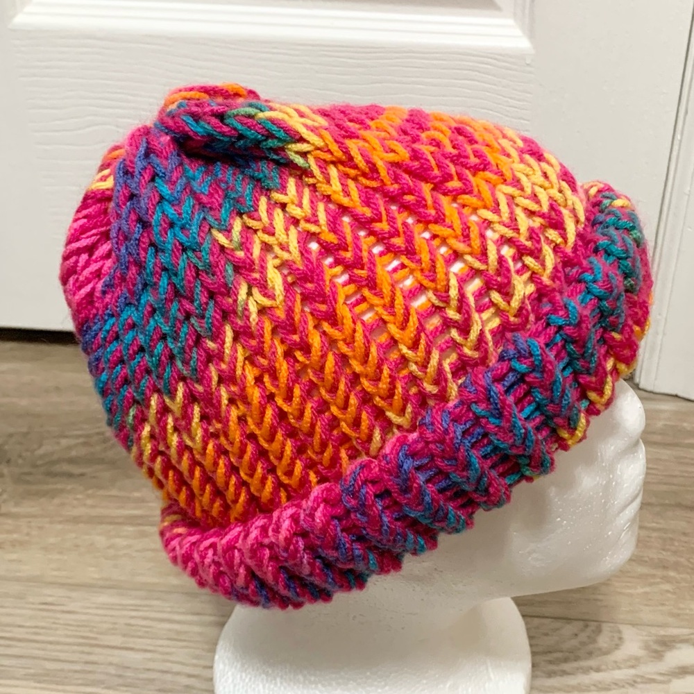 Hand Knit Beanie Hat Homemade Thick Dark Sherbet Hippie Swirl OSFM Adult NEW